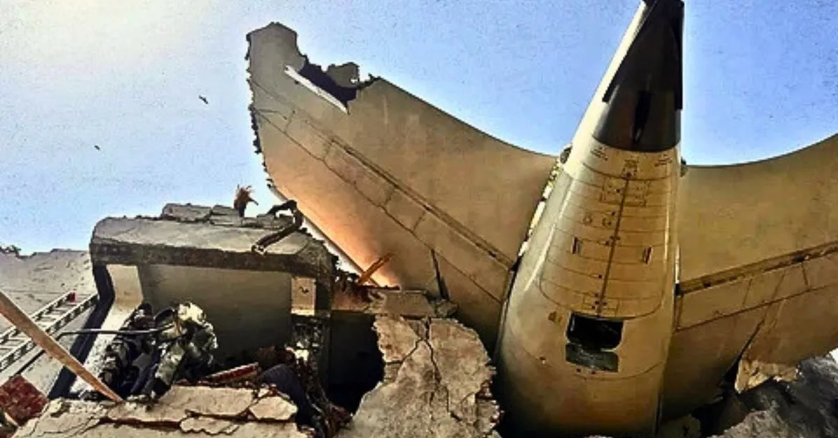 Air India AI 171 Crashes Into Medical Hostel, 5 Students and Former CM Vijay Rupani Among 242 Onboard