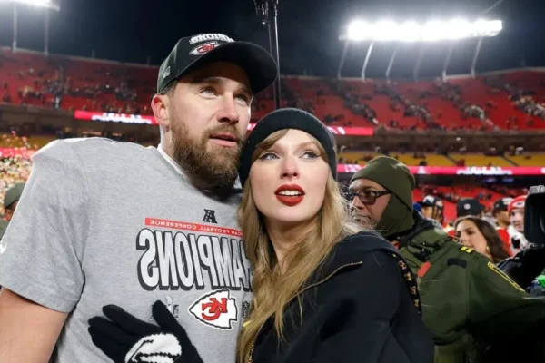 Taylor Swift and Travis Kelce Are Engaged